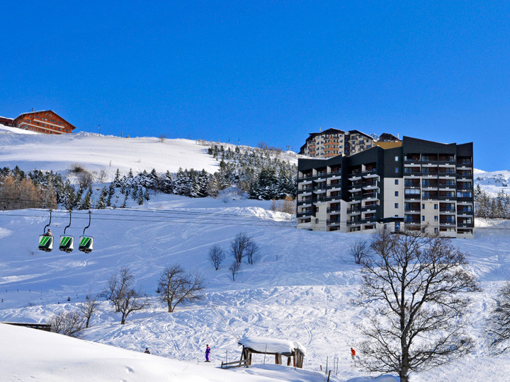residence vacances les menuires neige